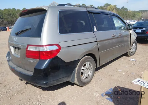 2005 Honda Odyssey Ex-L from USA, damaged, VIN 5FNRL38745B063208